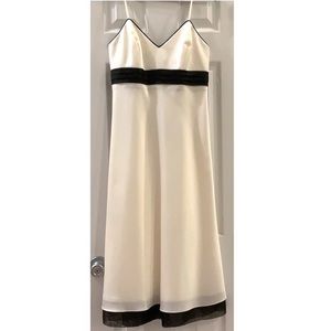 Bari Jay Ivory and Black Silky Dress